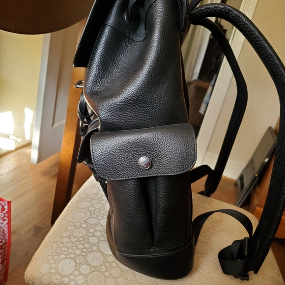❌SOLD❌ Large Leather Coach Backpack - Picture 16 of 16